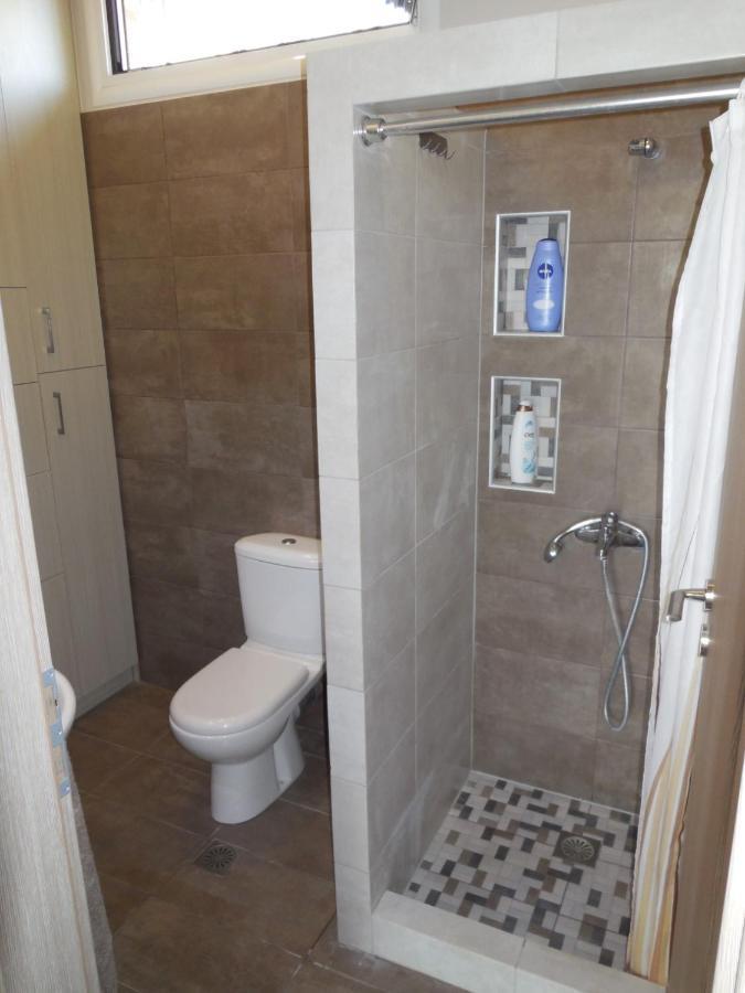 Costa Petra - Luxury Seaside Cottage With Garden - Vacation House For Families In Greece Néa Meságkala Eksteriør bilde