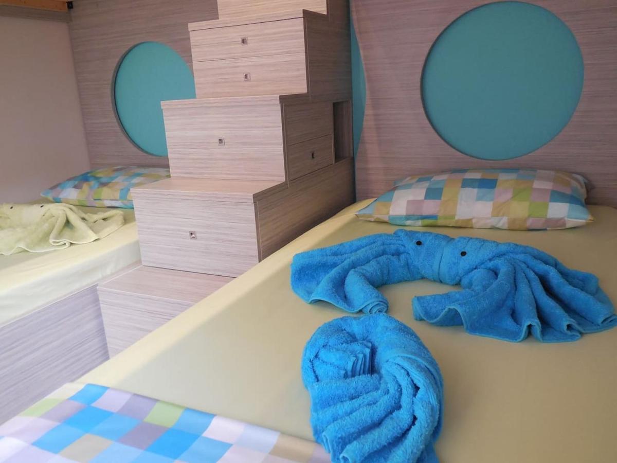 Costa Petra - Luxury Seaside Cottage With Garden - Vacation House For Families In Greece Néa Meságkala Eksteriør bilde